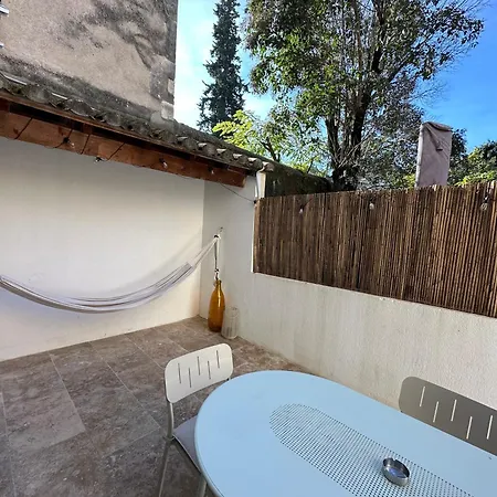 Le Cosy De La Cite Foulc Casa de Férias Nîmes